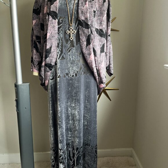 Vintage Black and Pink leaf Cocoon Cardigan - Picture 8 of 10